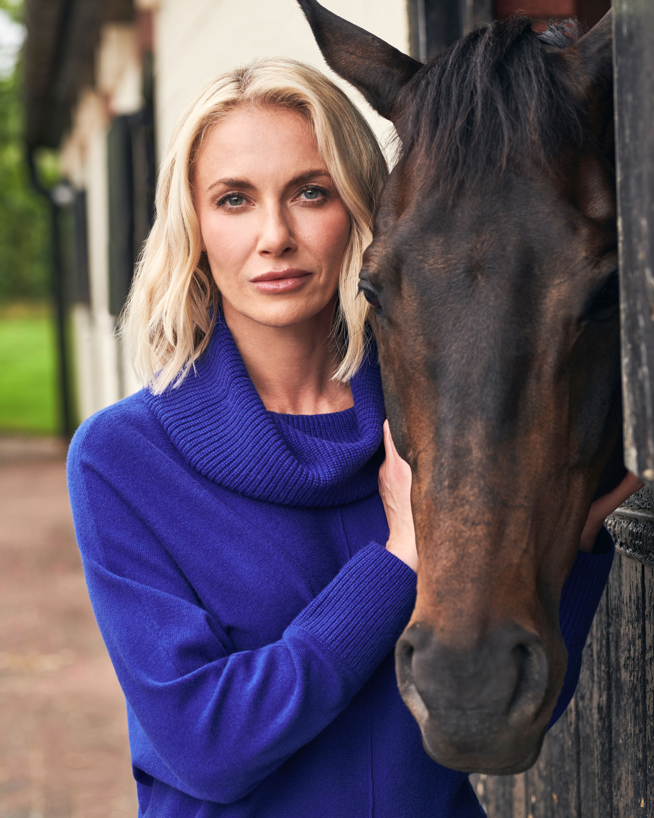 Royal Blue | Wool Cashmere Dolman Sweater | Pure Collection