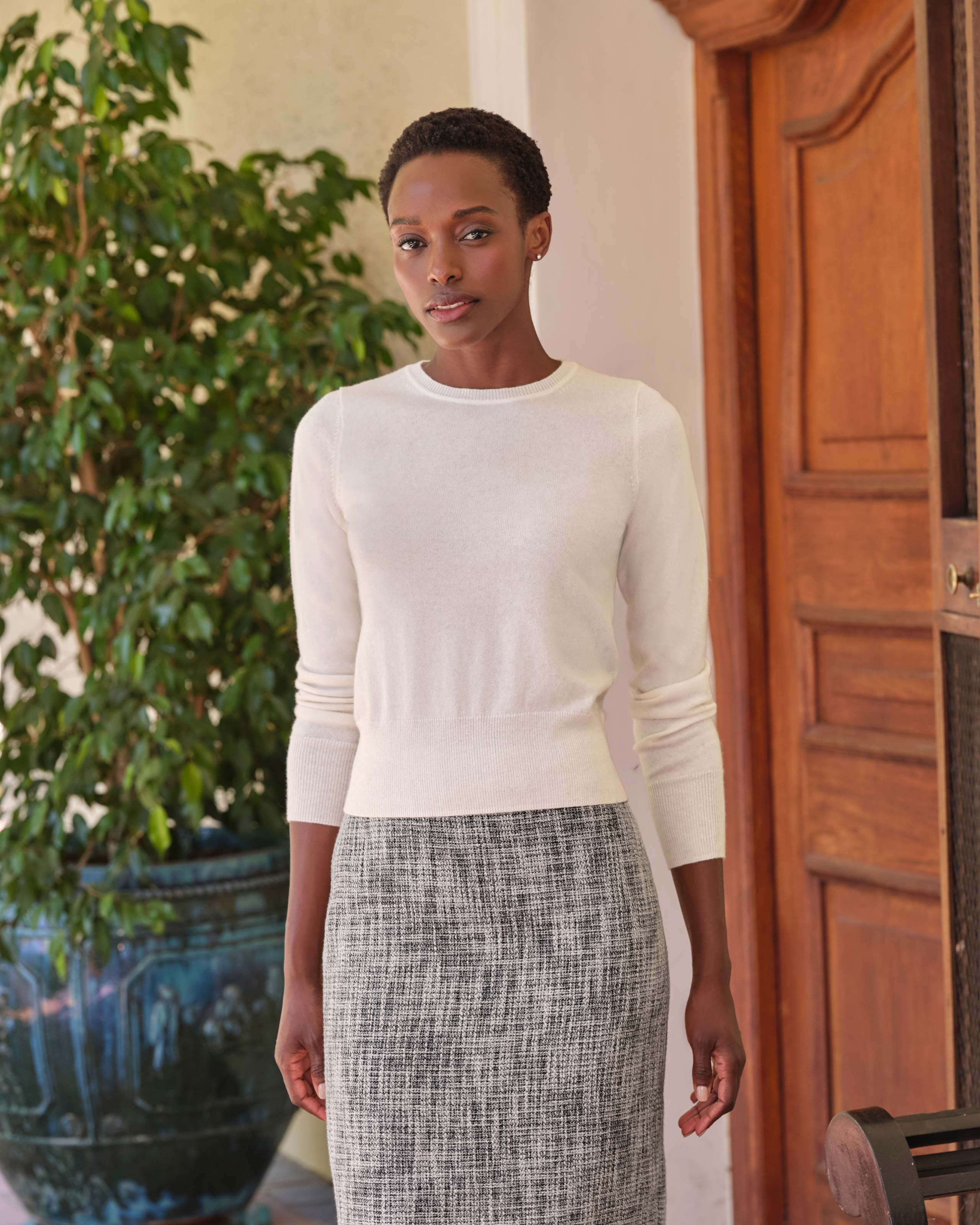 3748 White Patterned Sweaters 