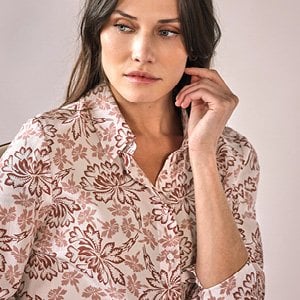 https://content.purecollection.com/upload/1/nav/c762bfd8_p_280726_dd_mob_women.jpg